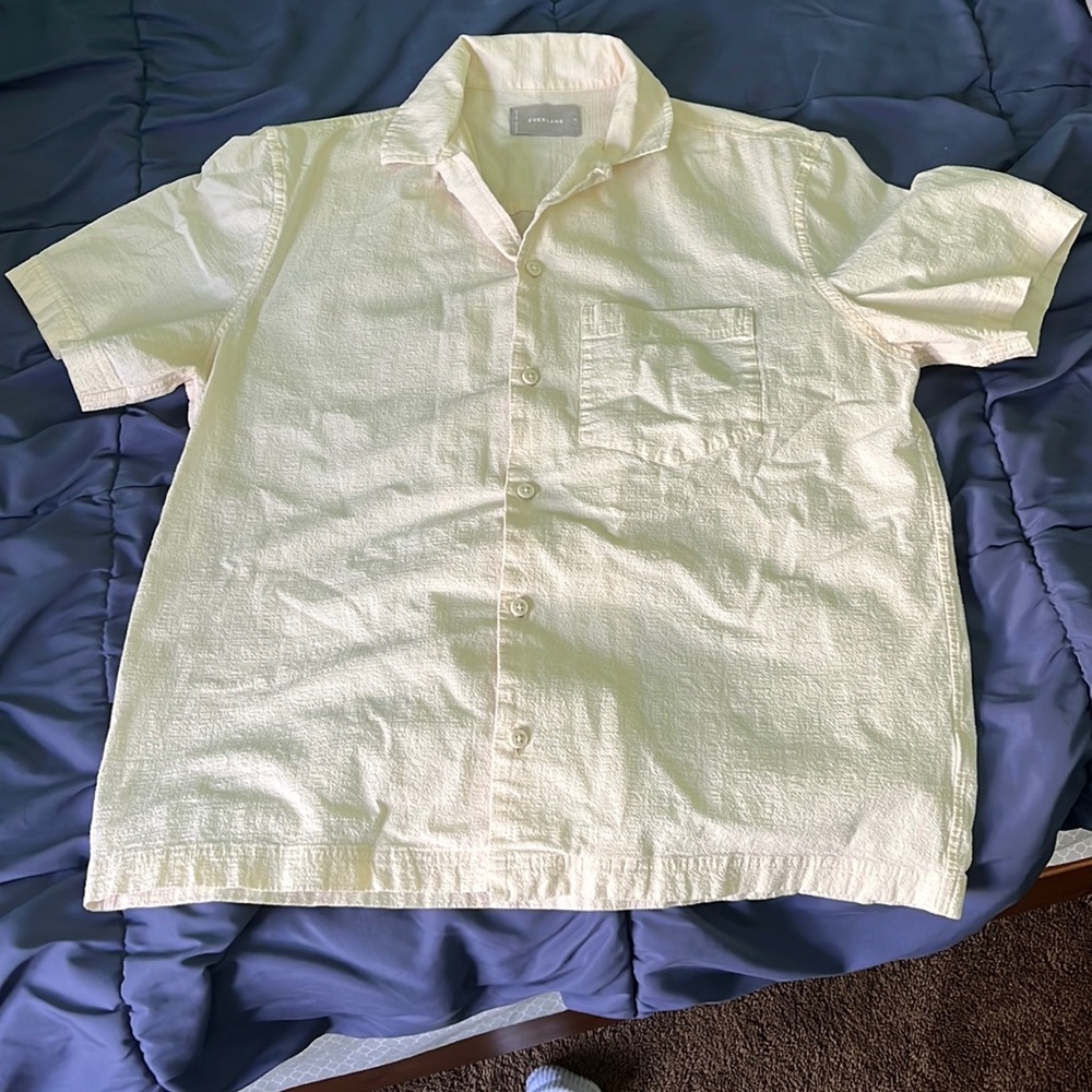 Everlane Seersucker Camp collar shirt